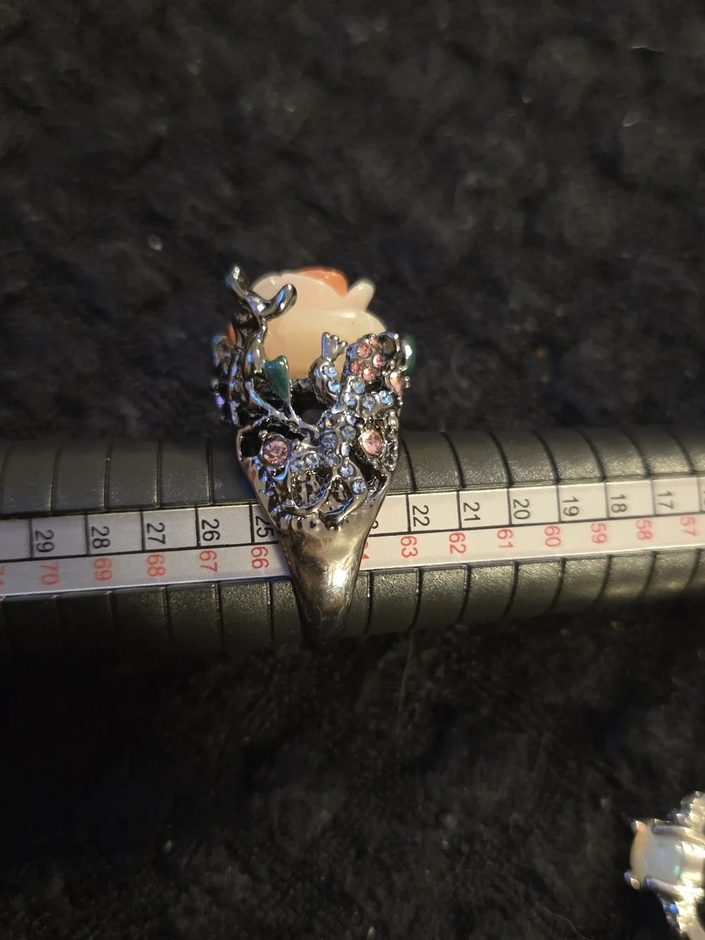 Vintage Gothic Peach Carved Rose Statement Ring Black Gunmetal Rhinestone
